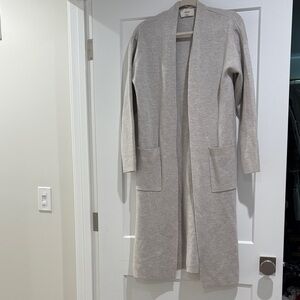 Aritzia Wilfred gray Long belted sweater